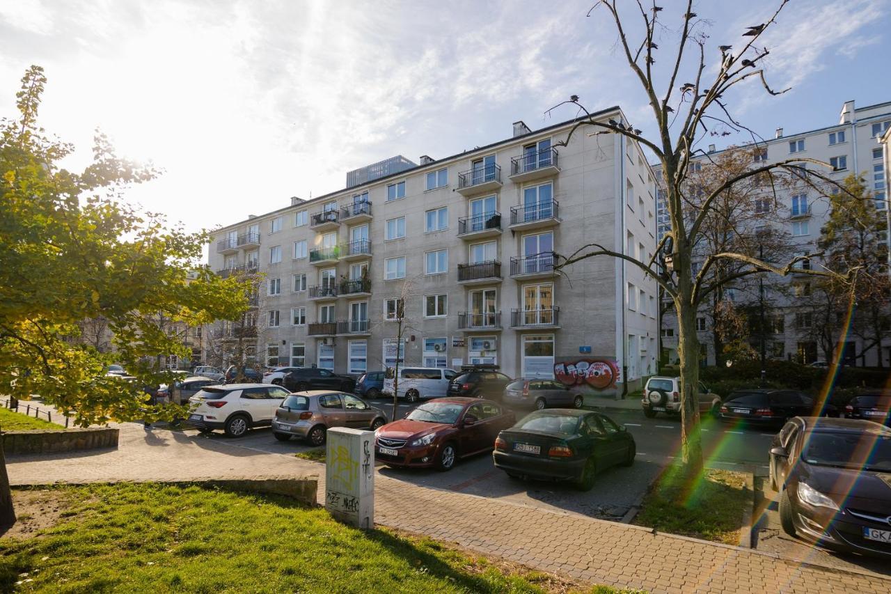 Shortstaypoland Plac Dabrowskiego B140 Варшава Экстерьер фото